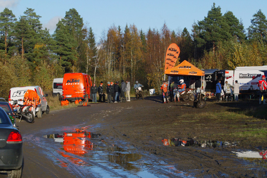 Raisiossa järjestettiin syyskuussa KTM-, Husqvarna- ja Beta-endurojen koeajo.