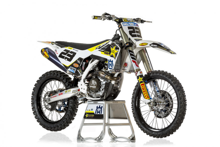 Christophe Charlierin Husqvarna FC 450.