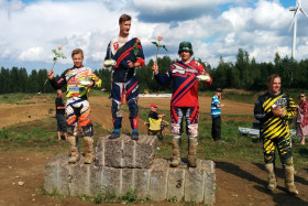 MX125-luokan voittoon Lappeenrannan MX-Liigassa ajoi Juho Kaitanen (kesk.).