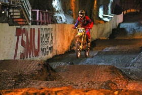 Patrik Raittala TSMU Extreme Areenan uusitulla radalla.